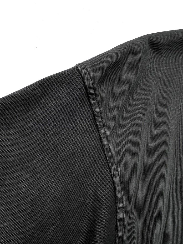 Legacy Tee Oversized 260 gsm Artesanal Dye con destrucción Vintage Black