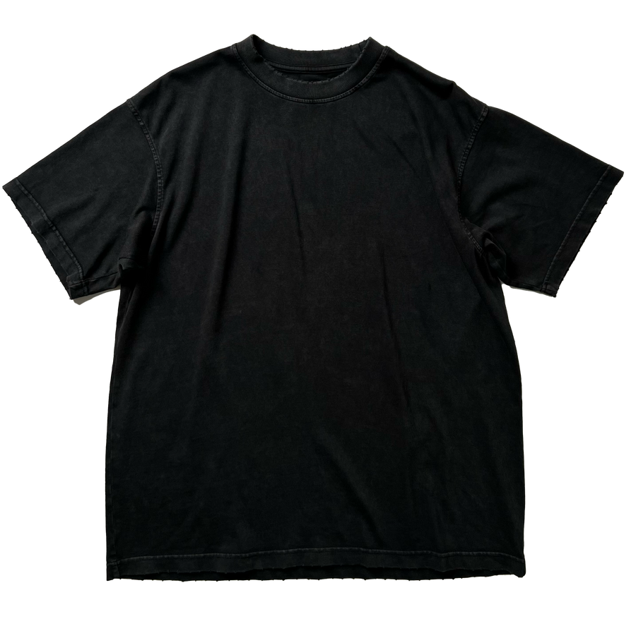 Legacy Tee Oversized 260 gsm Artesanal Dye con destrucción Vintage Black