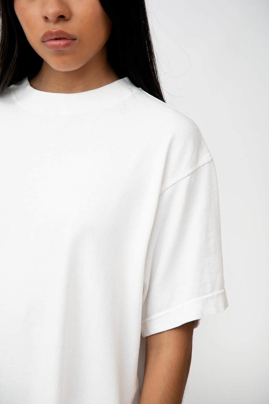 Legacy Tee Oversized 260 gsm Solid Color Negro